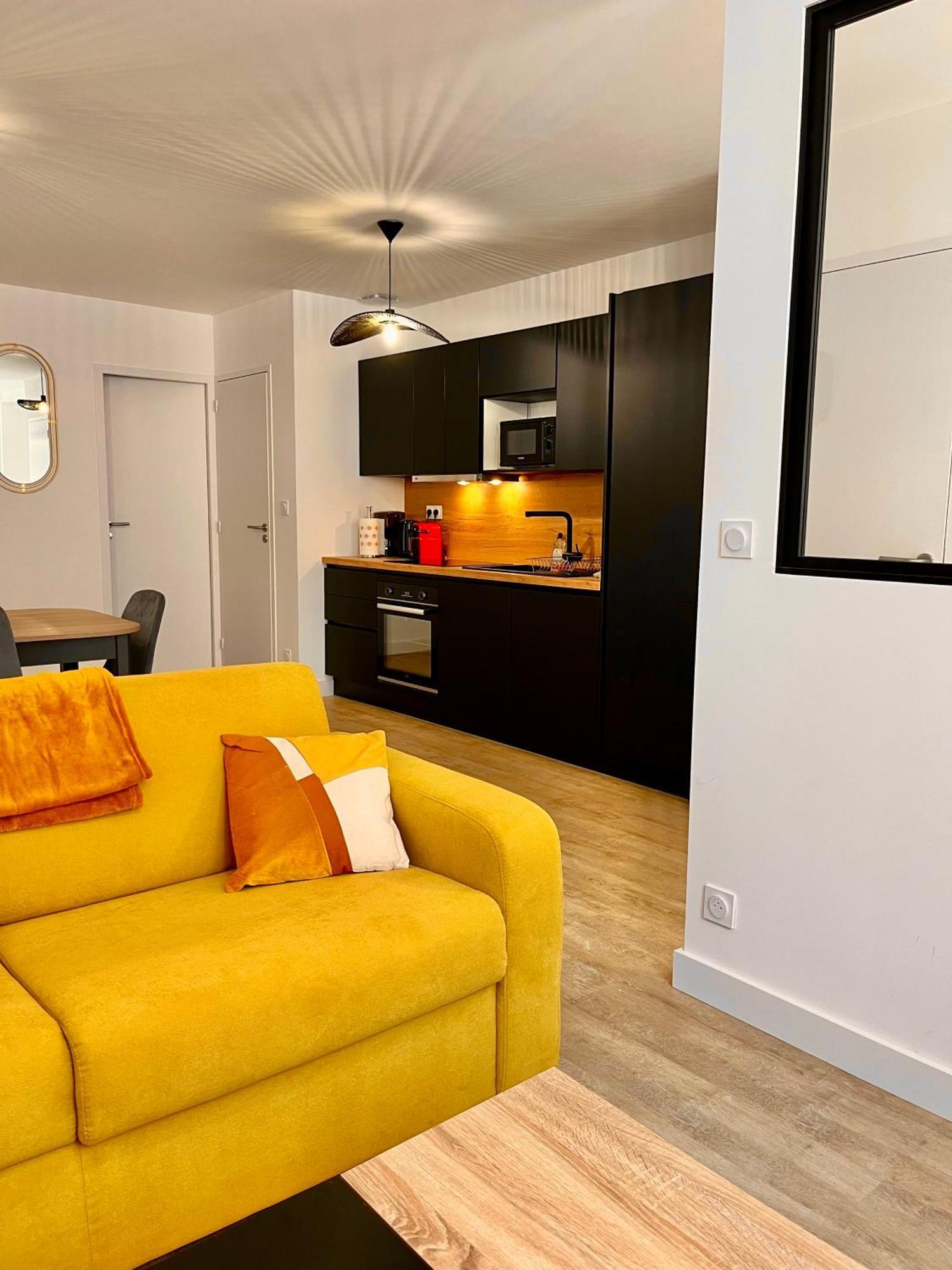 T2 Rez-de-chaussee, Le Victor Hugo Apartment *