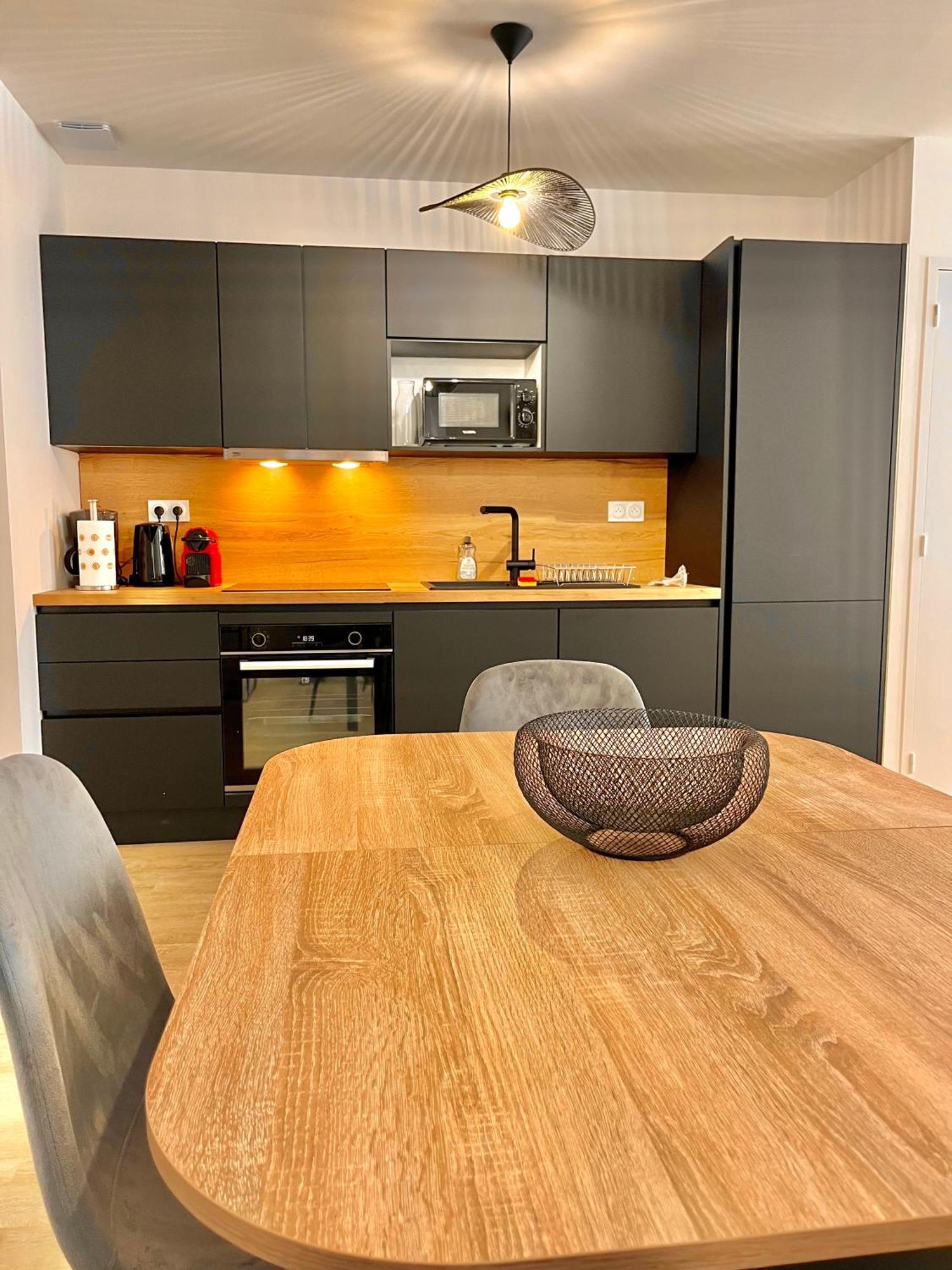 T2 Rez-de-chaussee, Le Victor Hugo Appartement Cancale